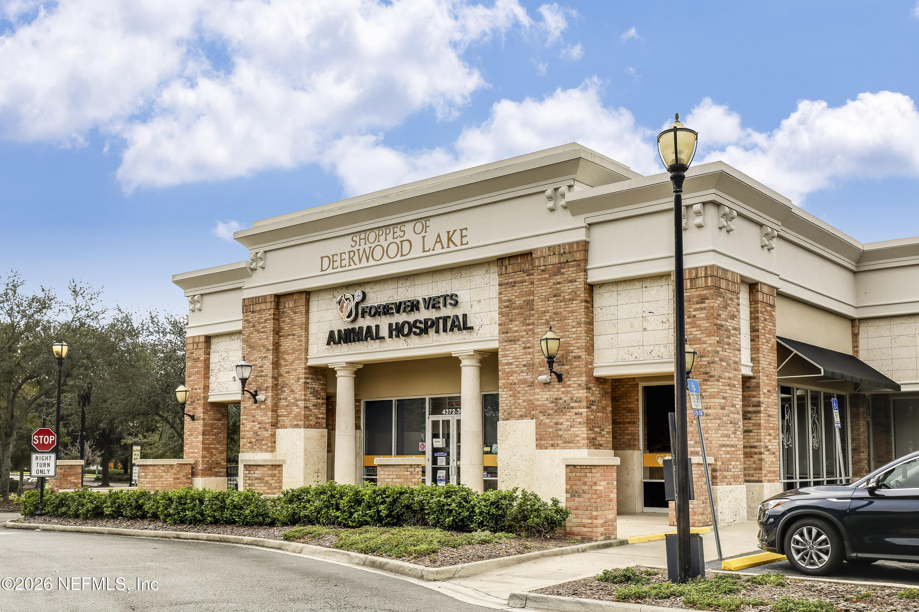 2823 Jewell Road Jacksonville, FL 32216 - Photo 57 of 59 a front view of a building