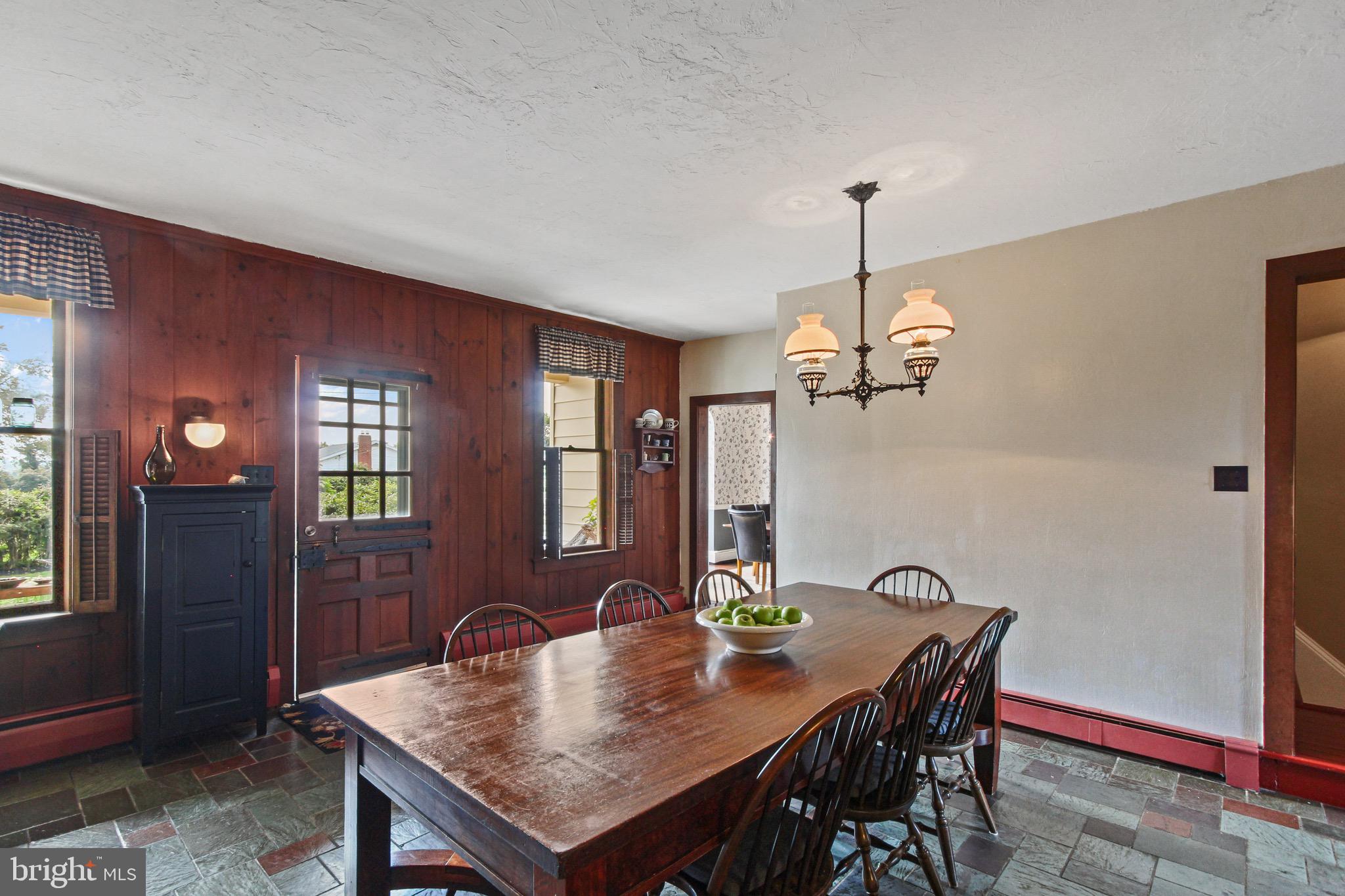 144 Edward Road York, PA 17403 - Photo 12 of 56
