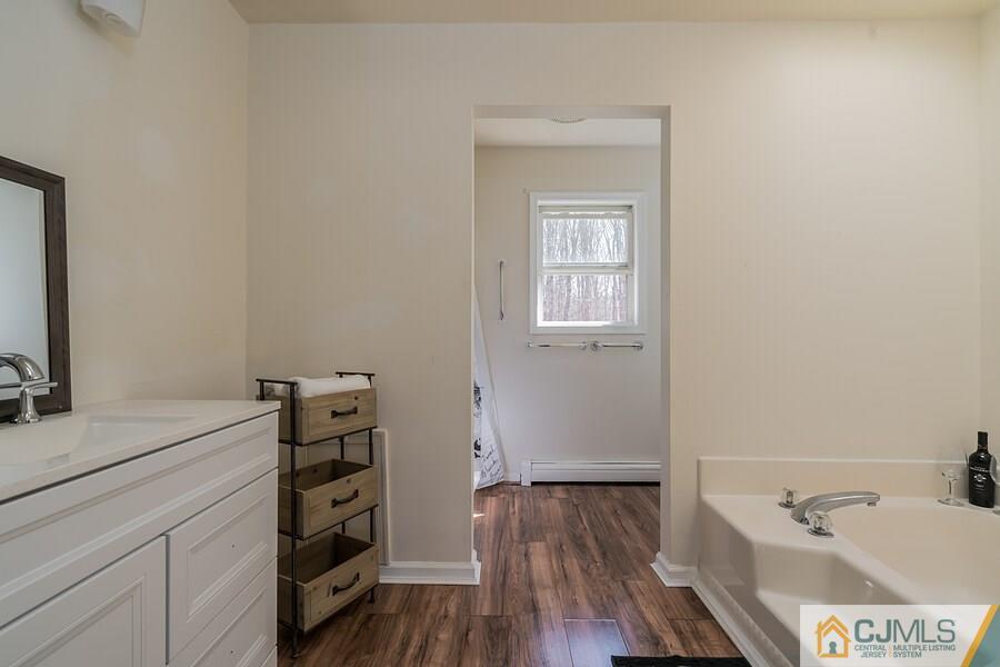 113 Old Forge Road Monroe Township, NJ 08831 - Photo 14 of 25 Gallery Image 14