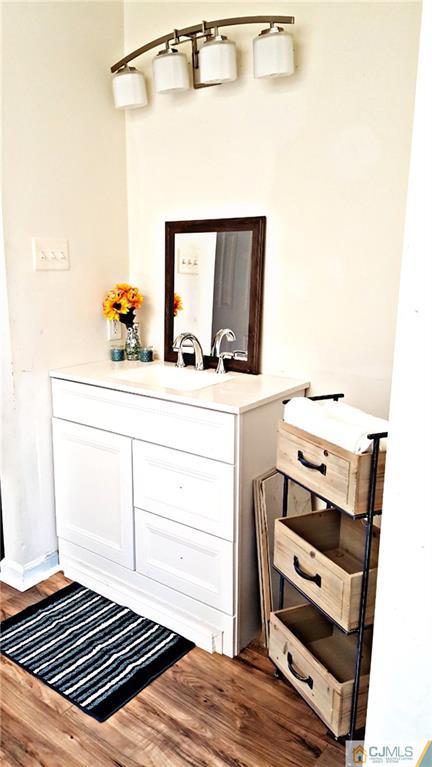 113 Old Forge Road Monroe Township, NJ 08831 - Photo 15 of 25 Gallery Image 15