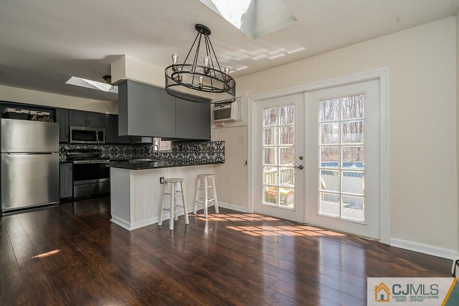 113 Old Forge Road Monroe Township, NJ 08831 - Photo 7 of 25 Gallery Image 7