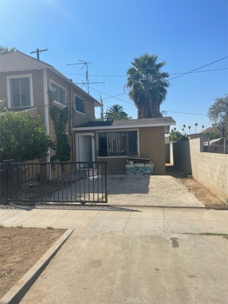 3645 Park Avenue, Riverside, CA 92507 Compass