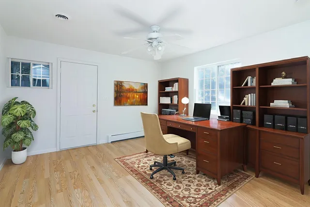 $324,900 | 513 Conant Avenue, Joliet, IL 60435