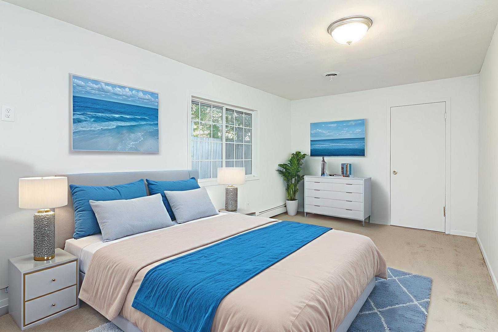 513 Conant Avenue Joliet, IL 60435 - Photo 15 of 30 a bedroom with a bed and a lamp