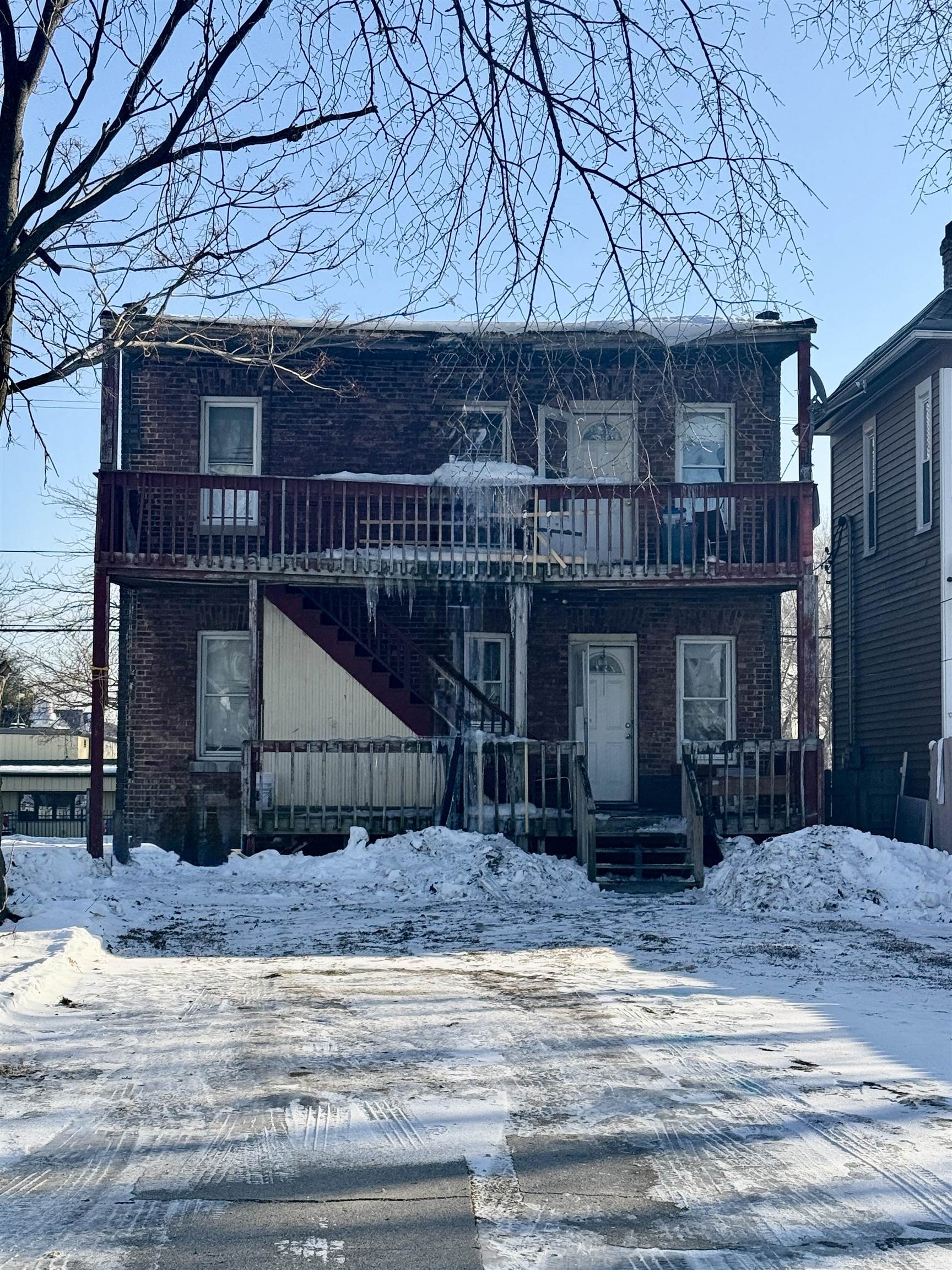 1013 7th Street Rockford, IL 61104 - Photo 2 of 2 a view of a house