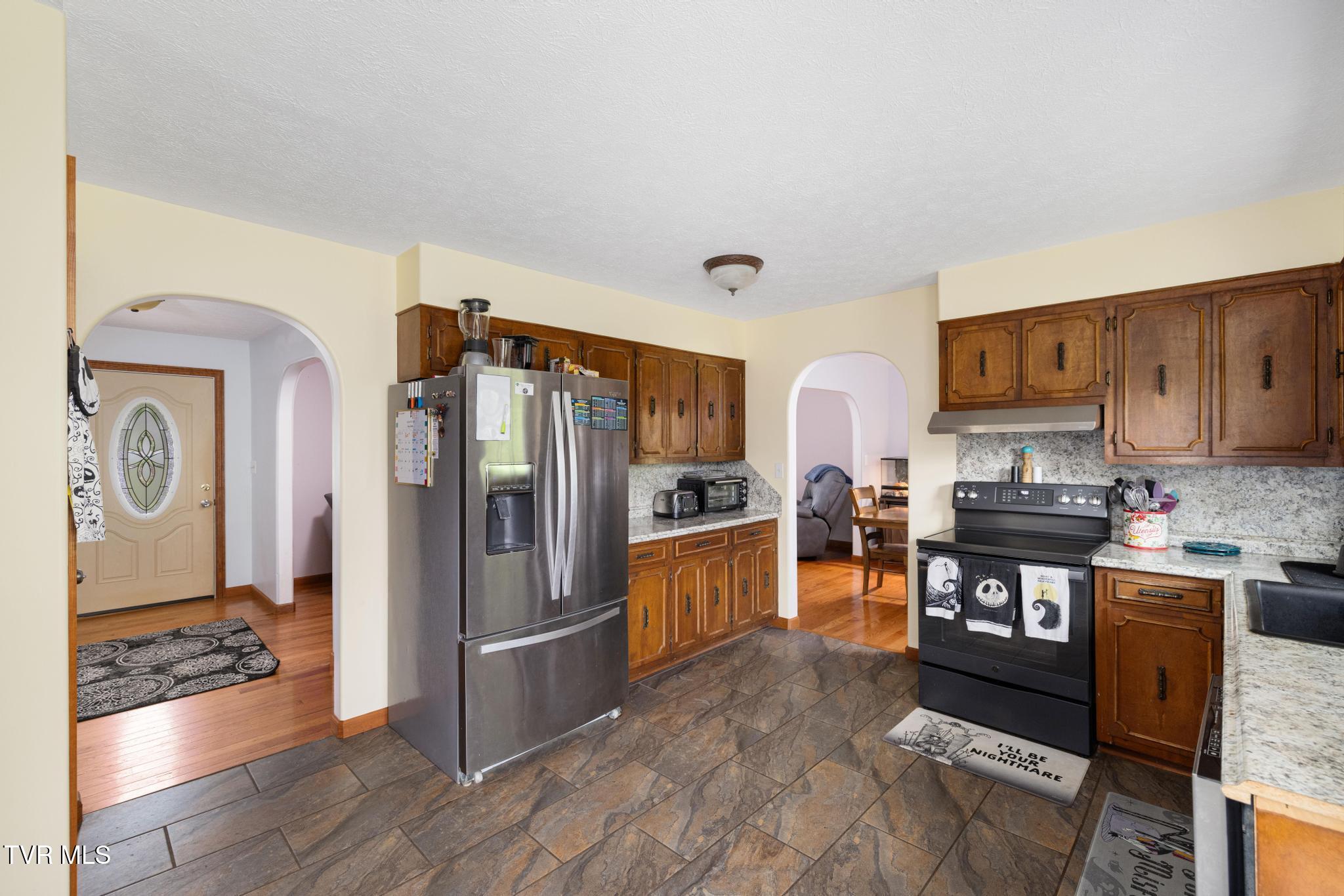 780 Dry Branch Road Bluff City, TN 37618 - Photo 12 of 32 Kitchen