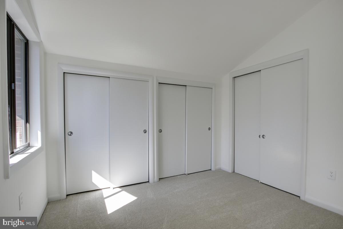 2101 Lirio Court Reston, VA 20191 - Photo 29 of 38 Gallery Image 29