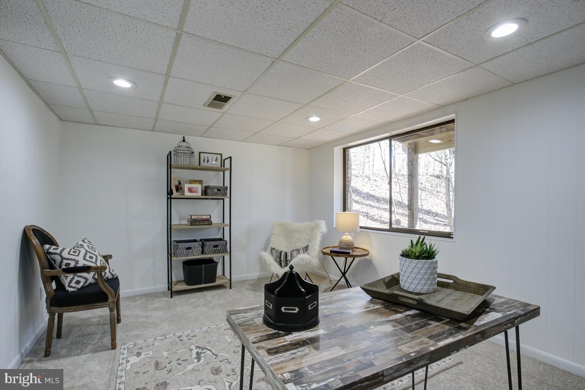 2101 Lirio Court Reston, VA 20191 - Photo 33 of 38 Gallery Image 33