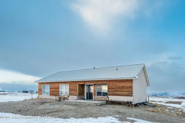 $544,000 | 5 Mark Circle, Pinedale, WY 82941