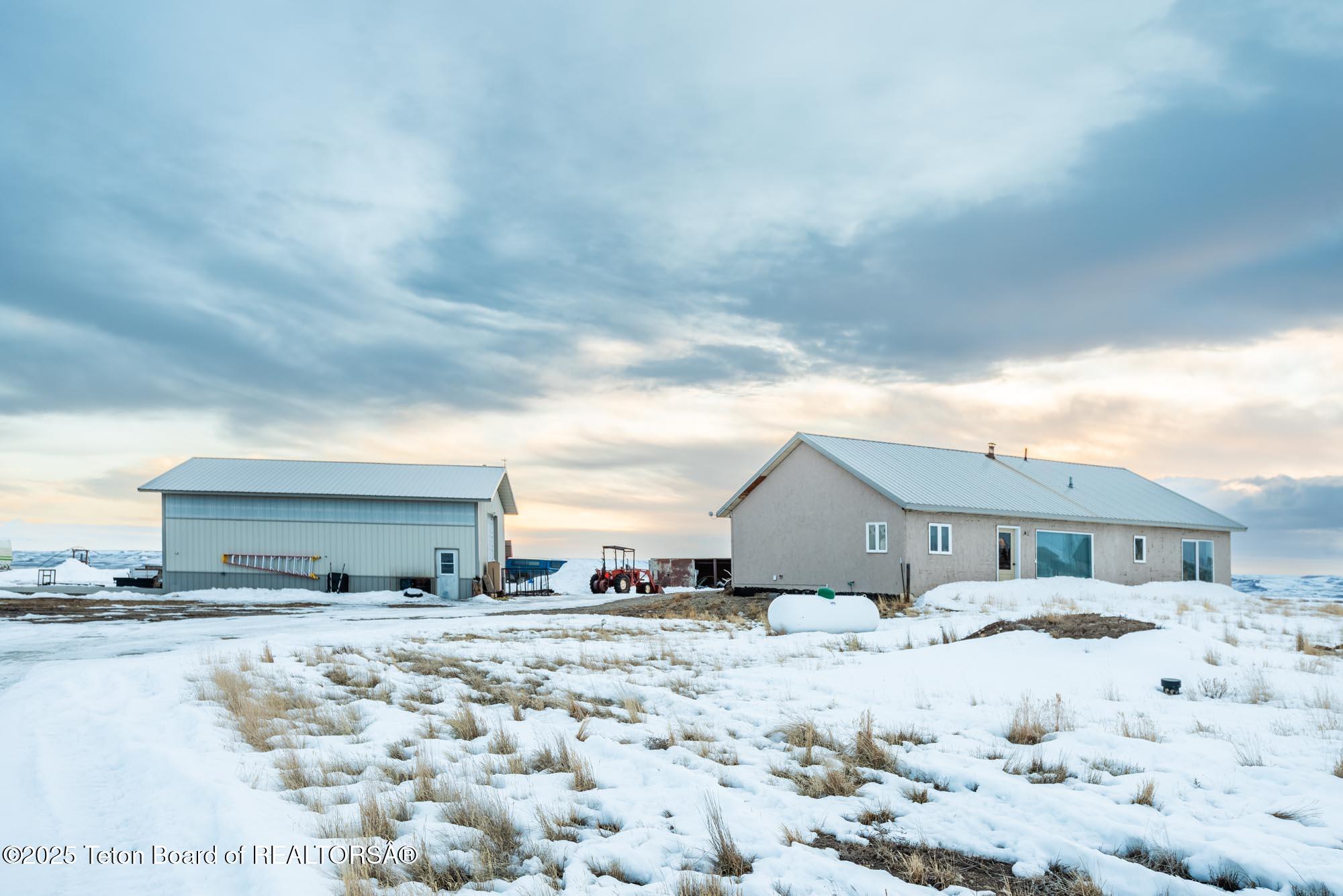 5 Mark Circle Pinedale, WY 82941 - Photo 5 of 36 DSC_8930-HDR