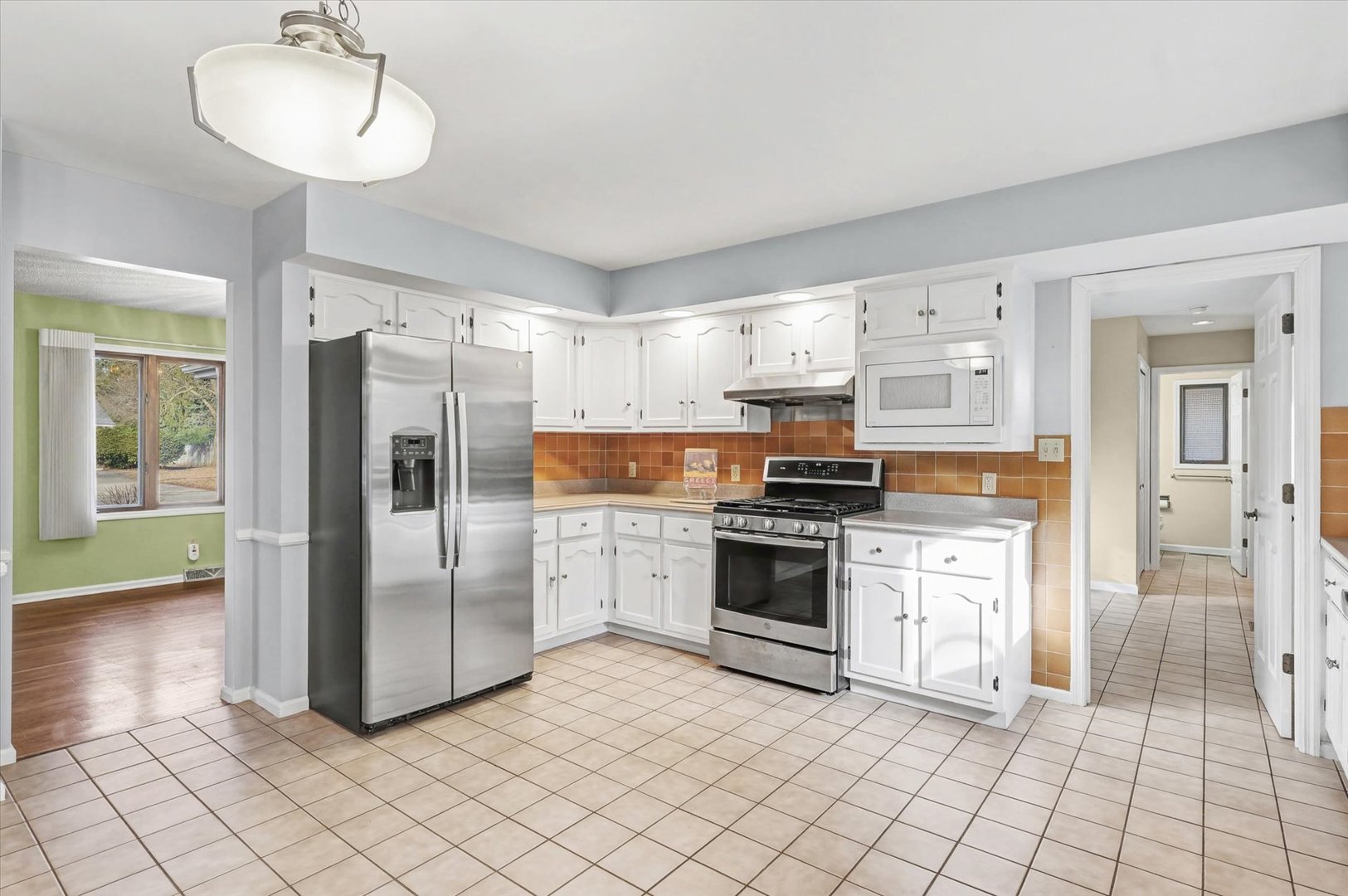 901 Kent Drive Champaign, IL 61821 - Photo 12 of 43