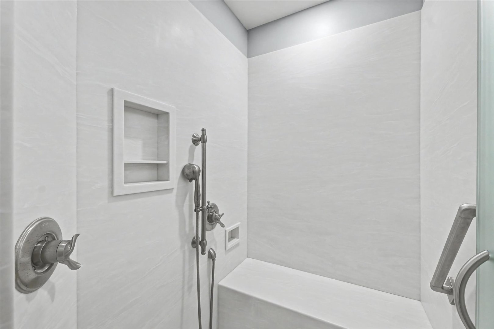 901 Kent Drive Champaign, IL 61821 - Photo 22 of 43