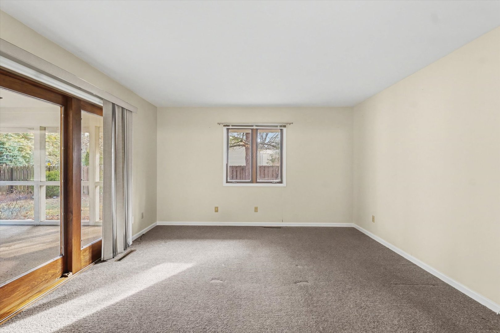 901 Kent Drive Champaign, IL 61821 - Photo 26 of 43