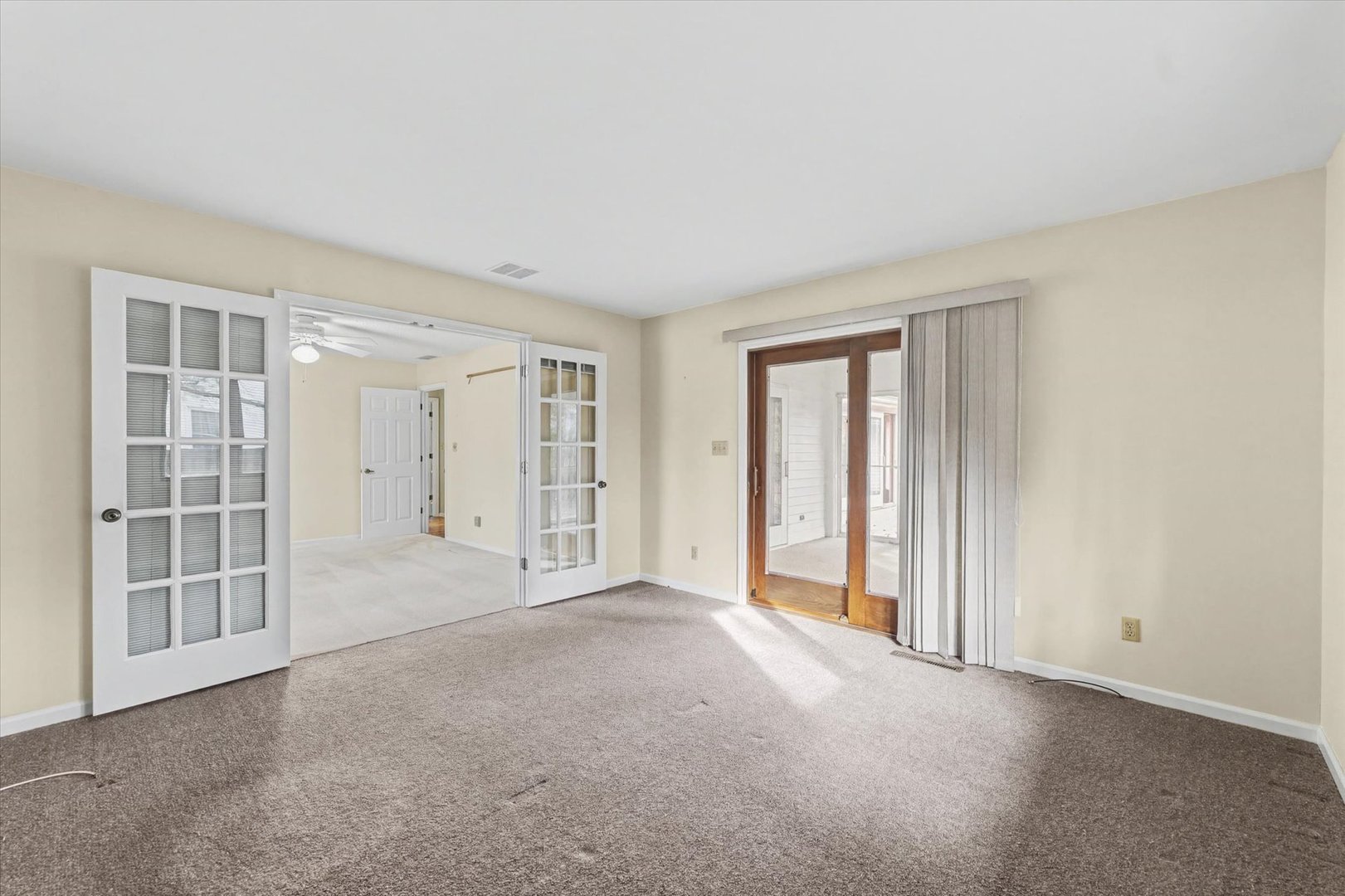 901 Kent Drive Champaign, IL 61821 - Photo 27 of 43