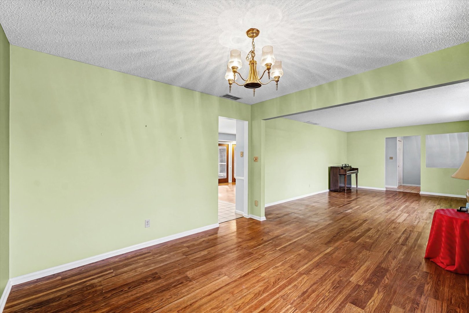 901 Kent Drive Champaign, IL 61821 - Photo 9 of 43