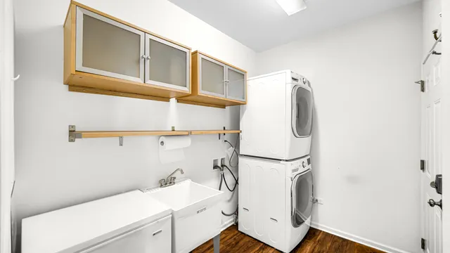 $3,000 | 10342 Adler Cove, St. John, IN 46373