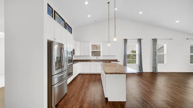 $3,000 | 10342 Adler Cove, St. John, IN 46373