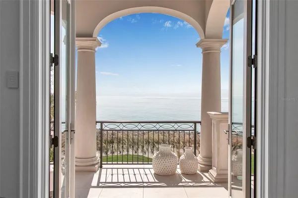 $26,000,000 | 7366 Point Of Rocks Road, Sarasota, FL 34242