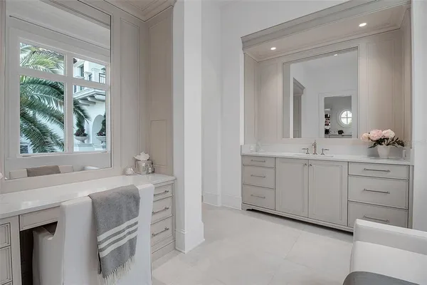 $26,000,000 | 7366 Point Of Rocks Road, Sarasota, FL 34242