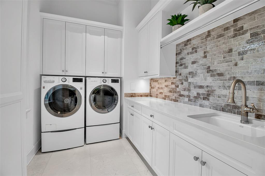 7366 Point Of Rocks Road Sarasota, FL 34242 - Photo 37 of 83