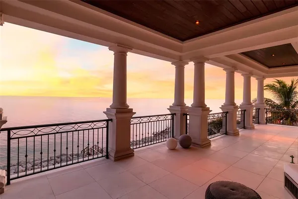 $26,000,000 | 7366 Point Of Rocks Road, Sarasota, FL 34242