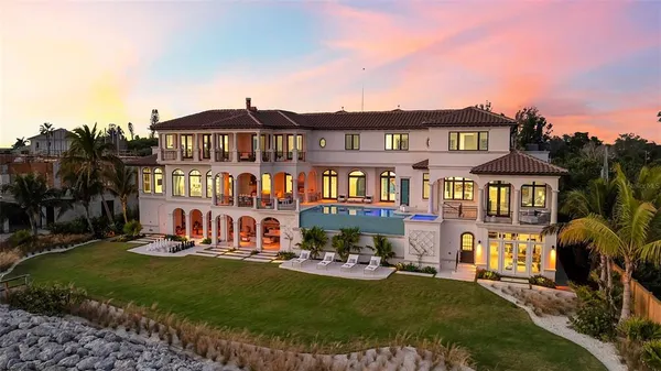 $26,000,000 | 7366 Point Of Rocks Road, Sarasota, FL 34242