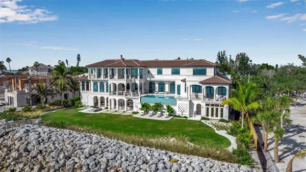 $26,000,000 | 7366 Point Of Rocks Road, Sarasota, FL 34242