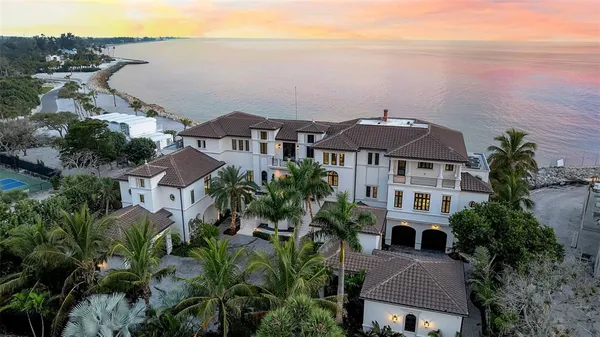 $26,000,000 | 7366 Point Of Rocks Road, Sarasota, FL 34242