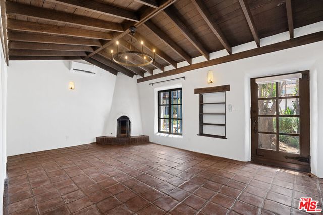 $3,450 | 1306 1/2 North Harper Avenue, West Hollywood, CA 90046