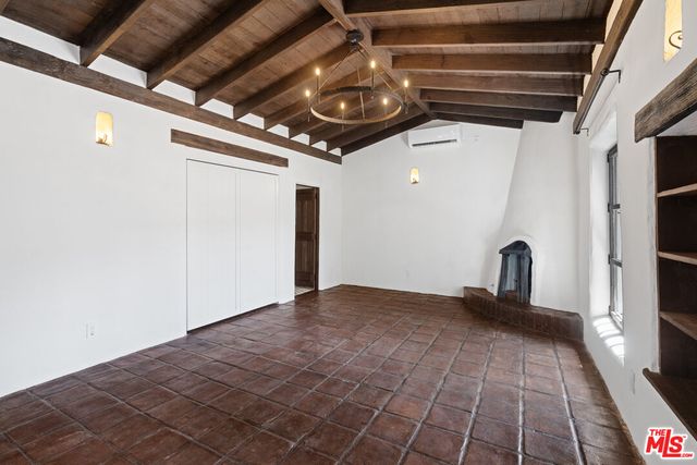 $3,450 | 1306 1/2 North Harper Avenue, West Hollywood, CA 90046