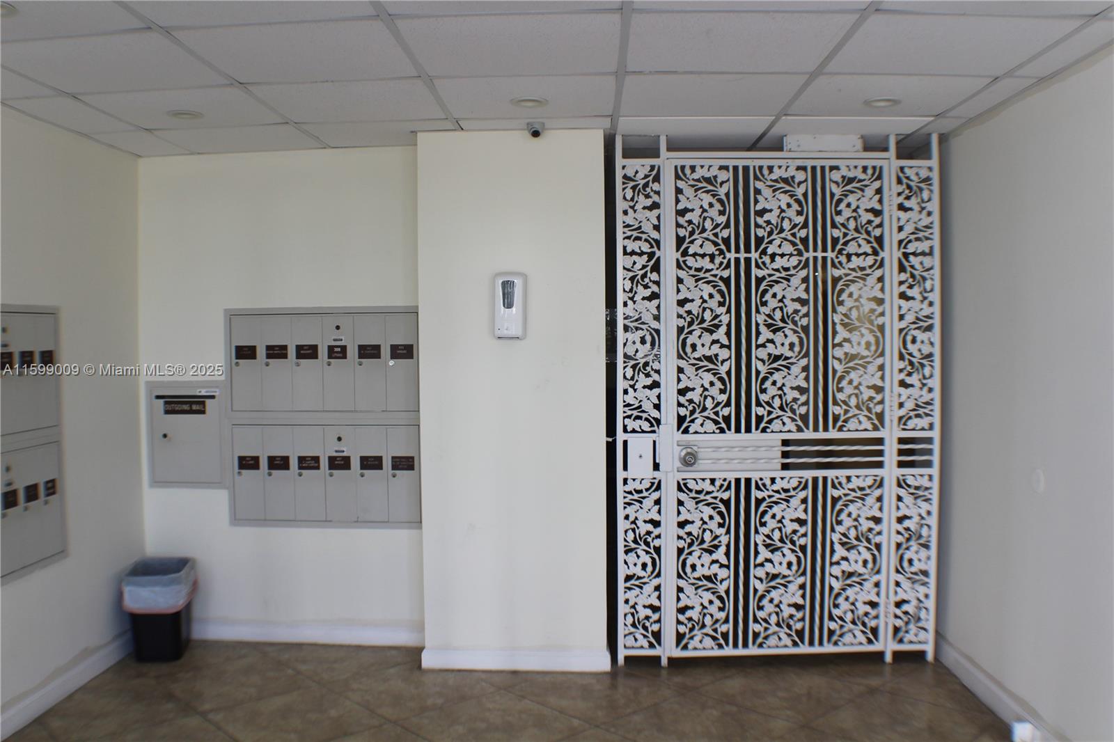 1901 South Ocean Drive, Unit 207 Hollywood, FL 33019 - Photo 45 of 47