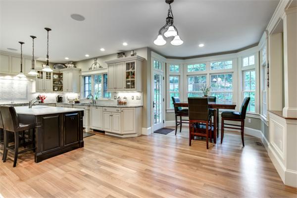 135 Hillcrest Road Needham, MA 02492 - Photo 5 of 24