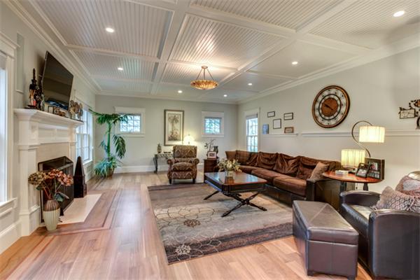 135 Hillcrest Road Needham, MA 02492 - Photo 7 of 24