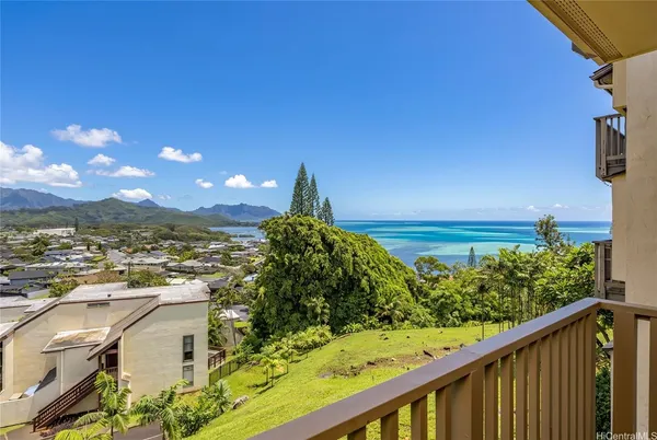 $3,400 | 46-054 Puulena Street, Unit 915, Kaneohe, HI 96744