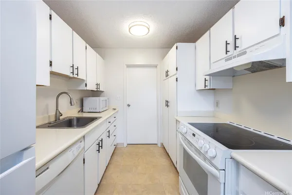 $3,400 | 46-054 Puulena Street, Unit 915, Kaneohe, HI 96744