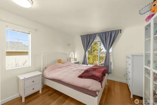 $575,000 | 6895 Holly Park Drive South, Seattle, WA 98118