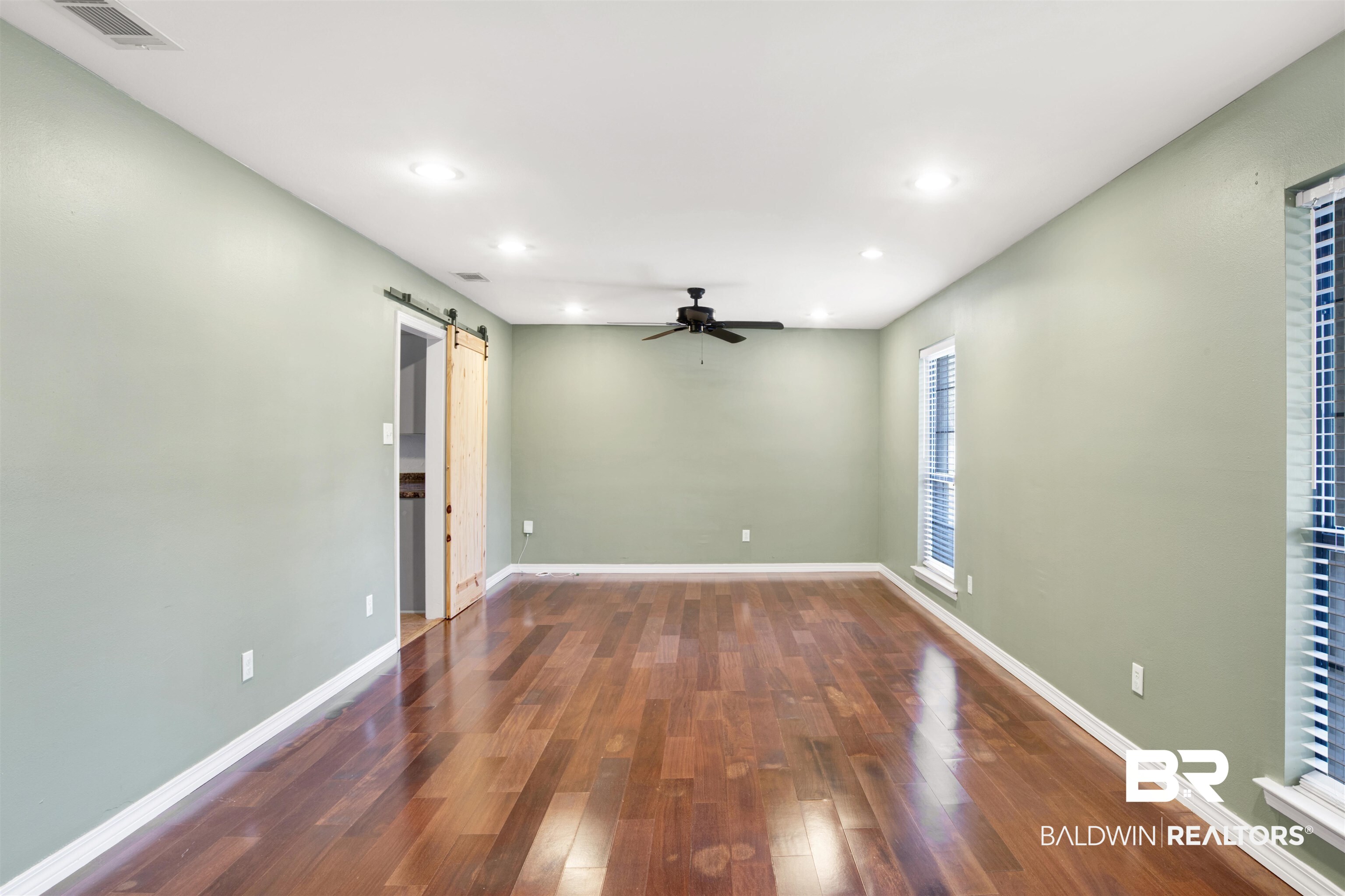 1060 7 Hills Drive Mobile, AL 36695 - Photo 9 of 36 Den