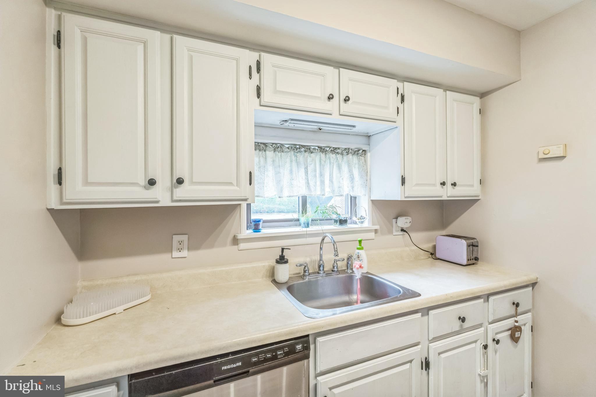 9001 Ridge Avenue, Unit 31 Philadelphia, PA 19128 - Photo 11 of 23 Gallery Image 11