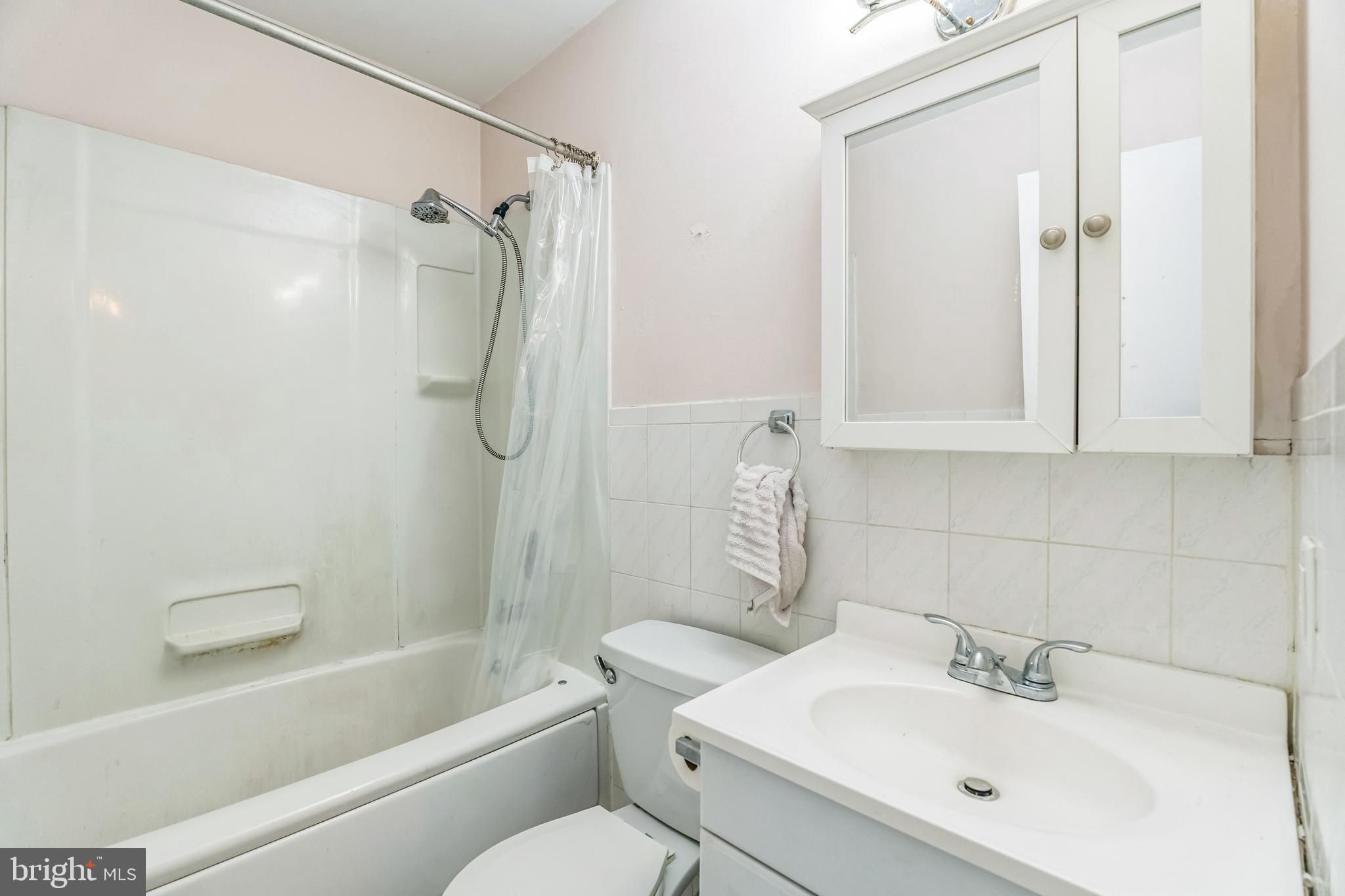 9001 Ridge Avenue, Unit 31 Philadelphia, PA 19128 - Photo 19 of 23 Gallery Image 19