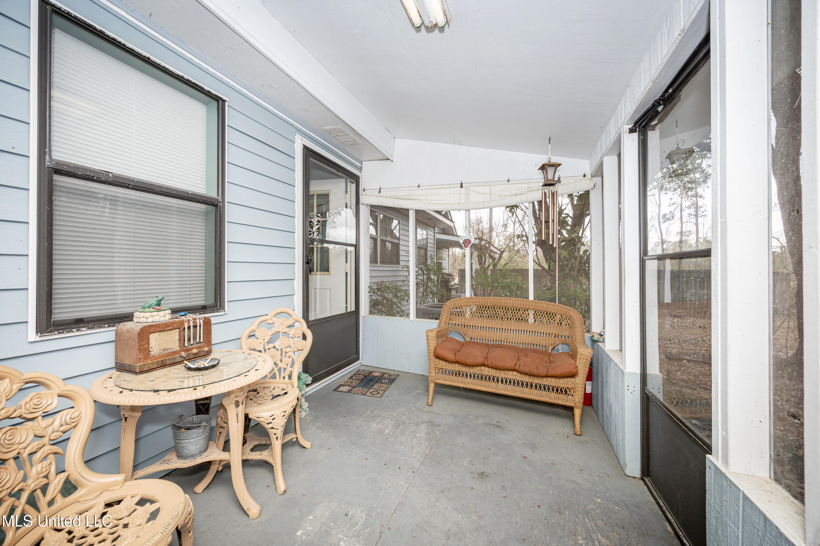 13162 Hudson Krohn Road Biloxi, MS 39532 - Photo 13 of 65 IMG_4409