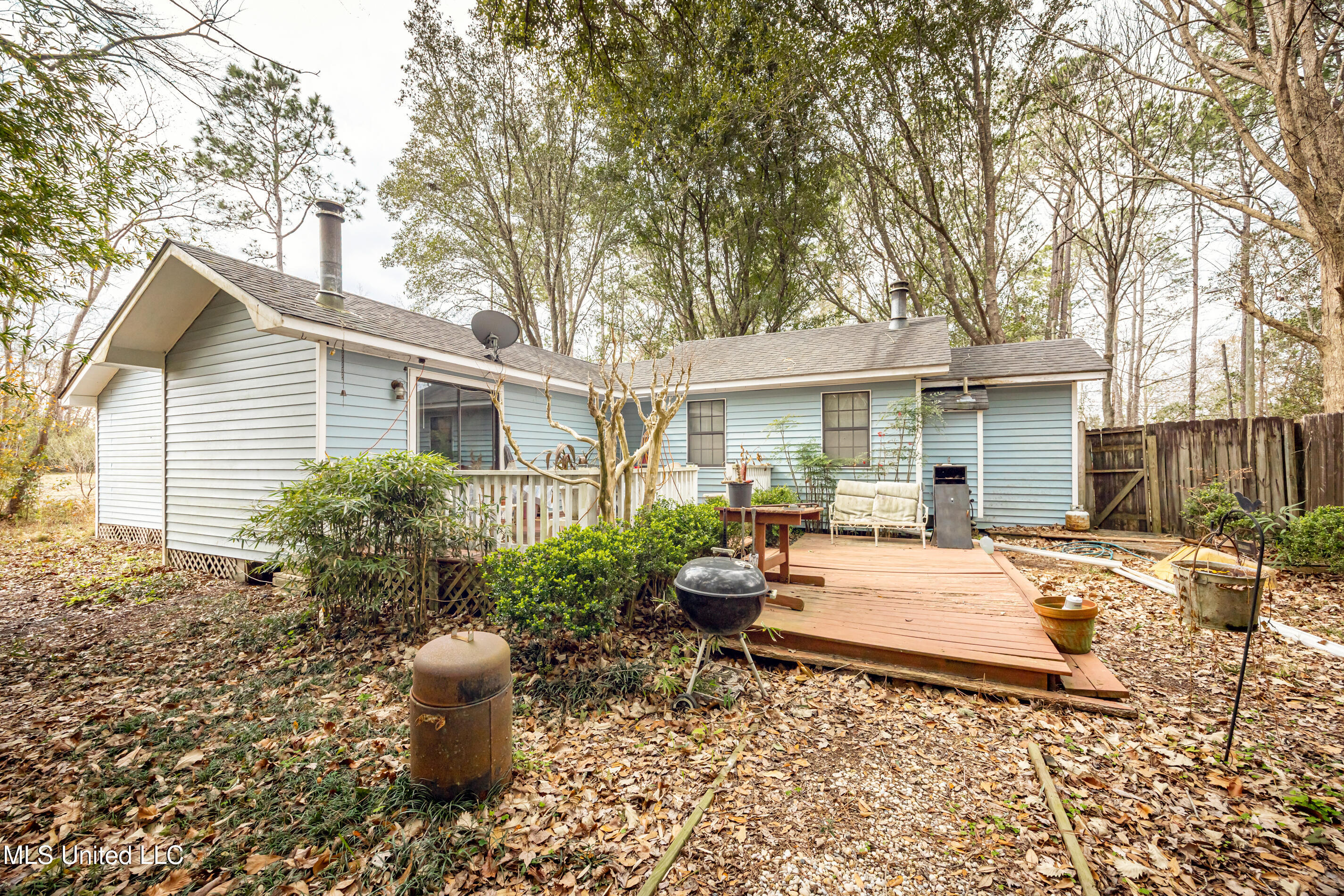 13162 Hudson Krohn Road Biloxi, MS 39532 - Photo 42 of 65 IMG_4481