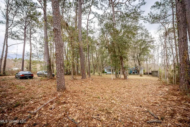 $233,000 | 13162 Hudson Krohn Road, Biloxi, MS 39532