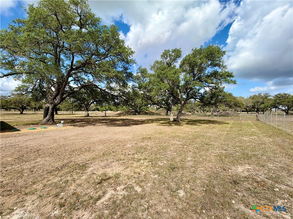 55 Rice Road Yoakum, TX 77995 - Photo 11 of 34