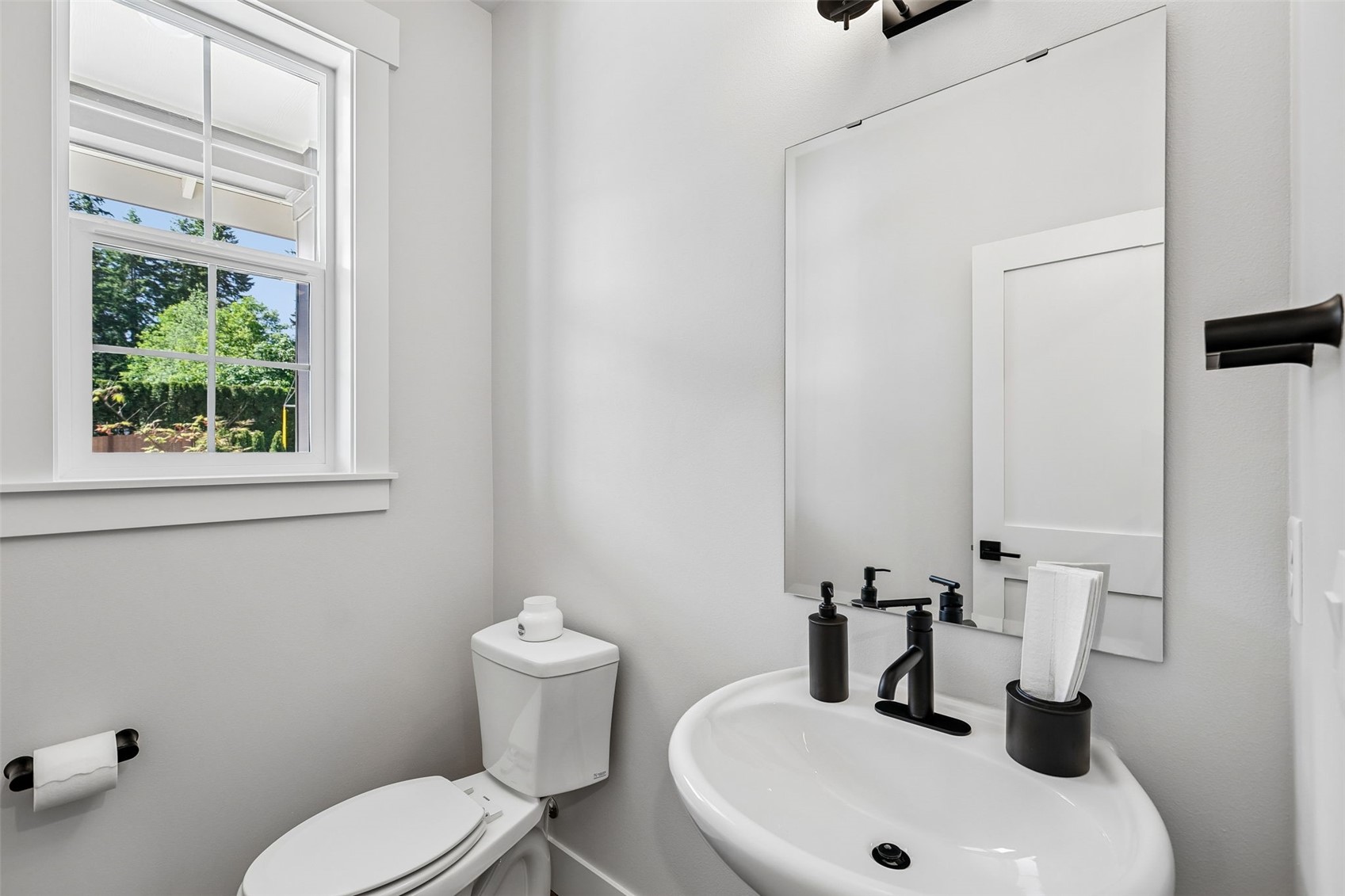 225 182nd Place Southeast Bothell, WA 98012 - Photo 13 of 28