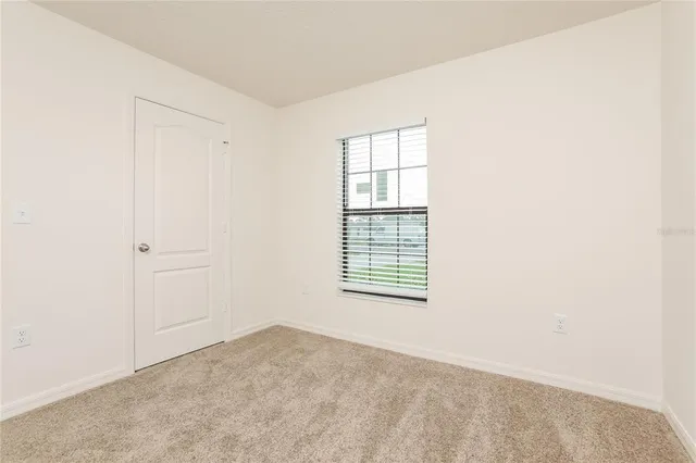 $2,075 | 35665 Rose Moss Avenue, Leesburg, FL 34788