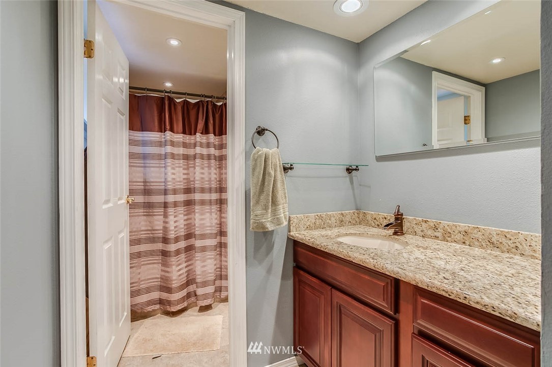 15015 Southeast 170th Street Renton, WA 98058 - Photo 13 of 22 Gallery Image 13