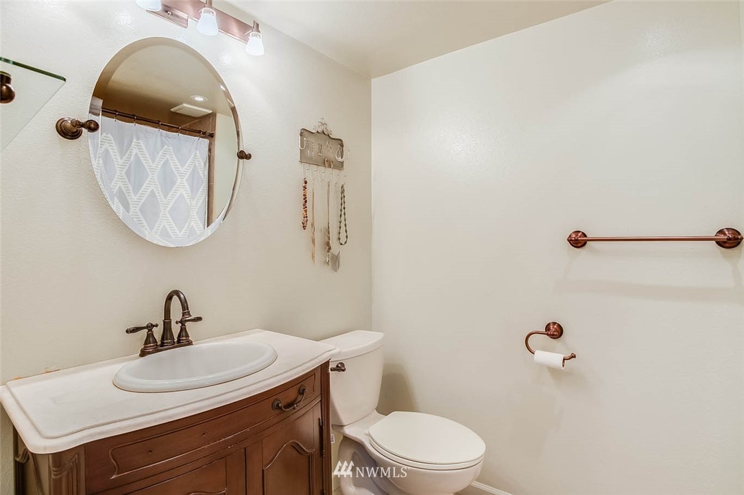 15015 Southeast 170th Street Renton, WA 98058 - Photo 16 of 22 Gallery Image 16