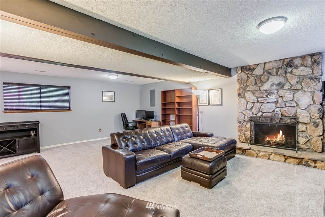 15015 Southeast 170th Street Renton, WA 98058 - Photo 18 of 22 Gallery Image 18