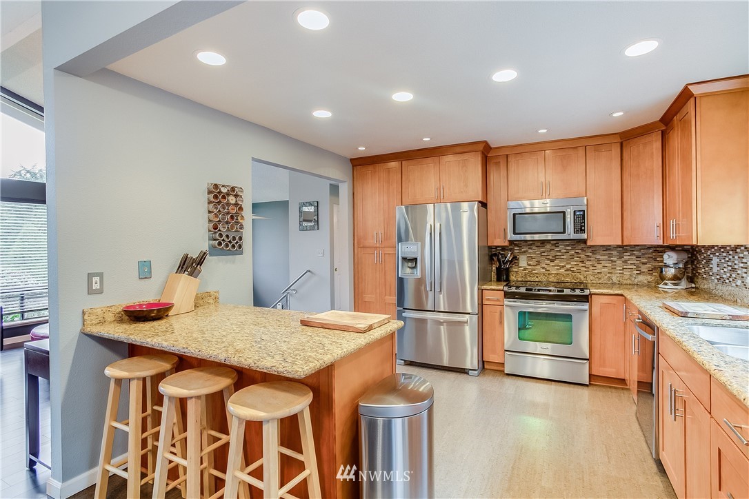 15015 Southeast 170th Street Renton, WA 98058 - Photo 10 of 22 Gallery Image 10