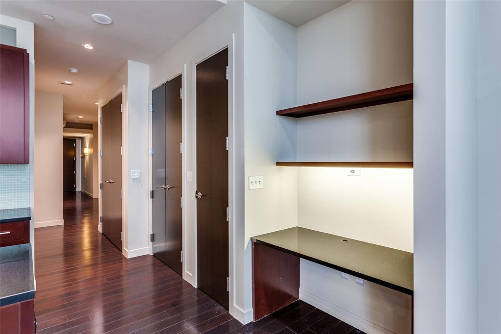 2600 West 7th Street, Unit 1311 Fort Worth, TX 76107 - Photo 12 of 25 a view of hallway with wooden floor